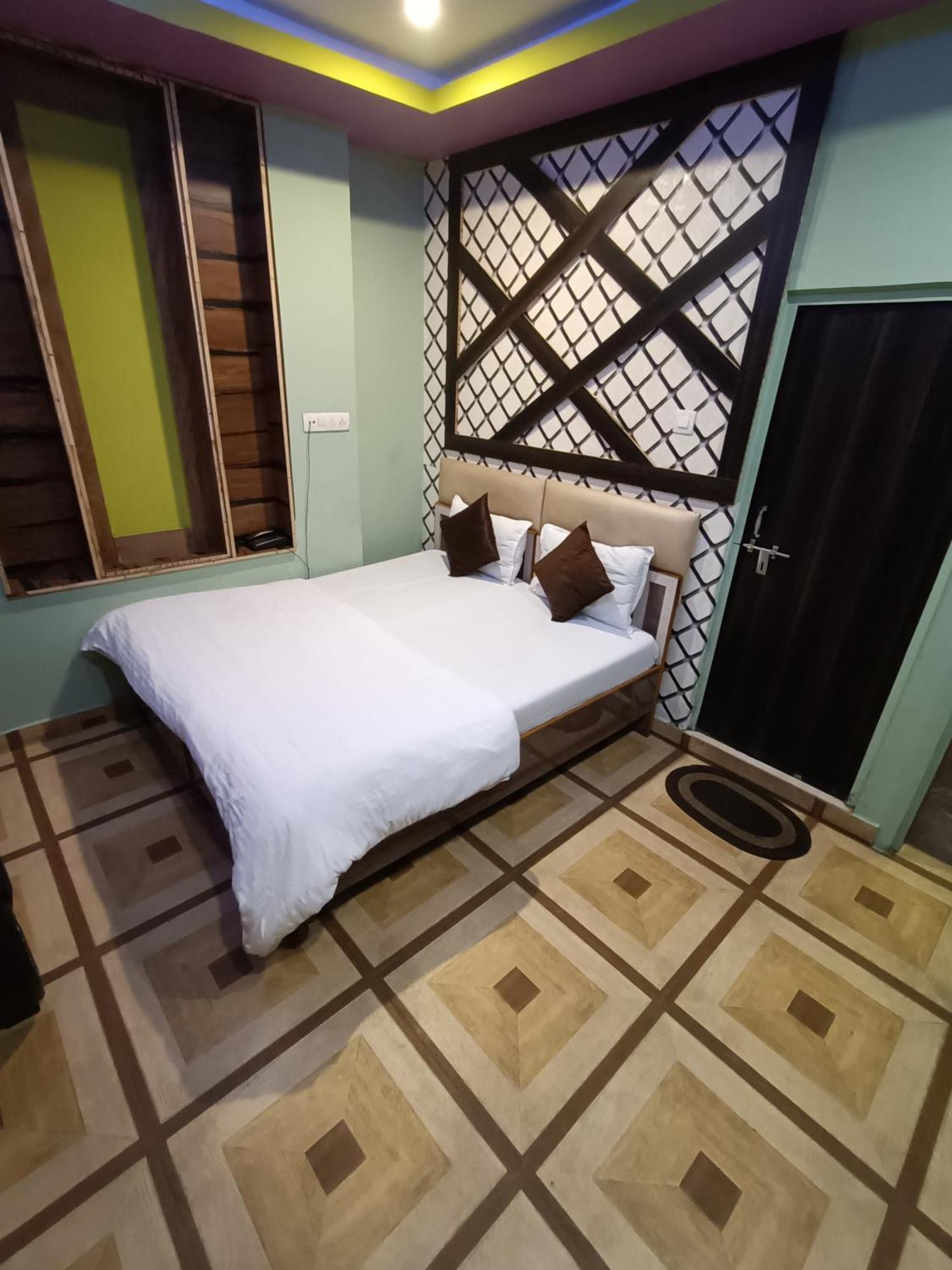 Hotel Picasso Varanasi Prime Location Exteriér fotografie
